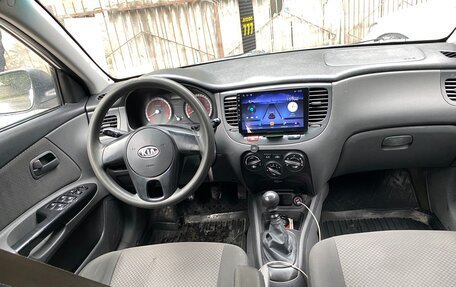 KIA Rio II, 2011 год, 410 000 рублей, 2 фотография