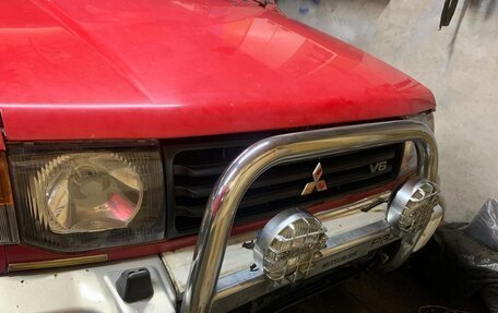 Mitsubishi Pajero III рестайлинг, 1994 год, 850 000 рублей, 4 фотография