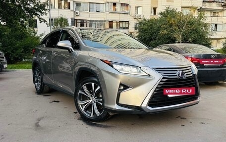 Lexus RX IV рестайлинг, 2017 год, 3 399 000 рублей, 7 фотография