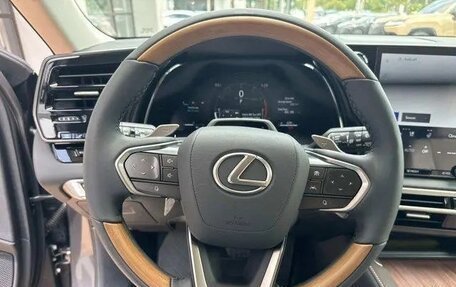 Lexus RX IV рестайлинг, 2025 год, 7 500 000 рублей, 11 фотография