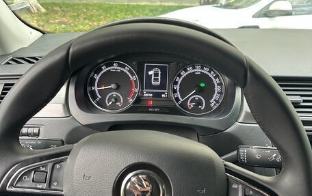 Skoda Rapid I, 2017 год, 950 000 рублей, 10 фотография