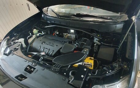 Mitsubishi Outlander III рестайлинг 3, 2011 год, 1 700 000 рублей, 22 фотография