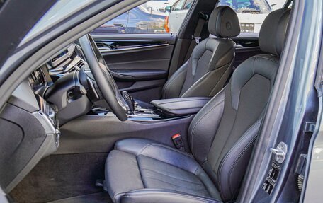 BMW 5 серия, 2017 год, 2 830 000 рублей, 10 фотография