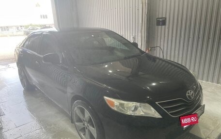 Toyota Camry, 2010 год, 900 000 рублей, 13 фотография