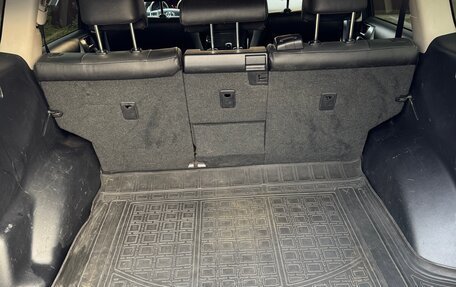 Toyota Land Cruiser Prado 150 рестайлинг 2, 2015 год, 3 950 000 рублей, 19 фотография