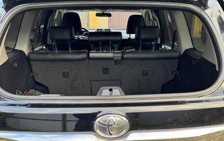 Toyota Land Cruiser Prado 150 рестайлинг 2, 2015 год, 3 950 000 рублей, 20 фотография