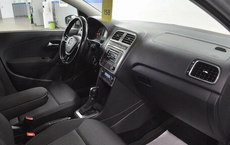 Volkswagen Polo VI (EU Market), 2017 год, 1 080 000 рублей, 7 фотография