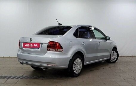 Volkswagen Polo VI (EU Market), 2017 год, 1 080 000 рублей, 3 фотография