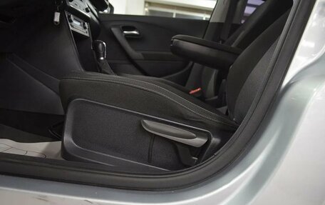 Volkswagen Polo VI (EU Market), 2017 год, 1 080 000 рублей, 19 фотография
