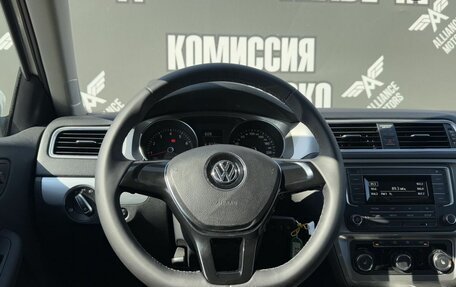 Volkswagen Jetta VI, 2018 год, 1 280 000 рублей, 15 фотография