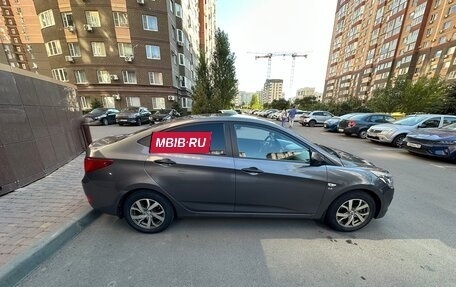 Hyundai Solaris II рестайлинг, 2014 год, 1 100 000 рублей, 4 фотография