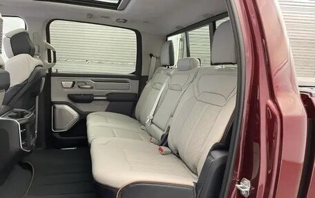 Rambler 1500, 2025 год, 9 000 000 рублей, 16 фотография