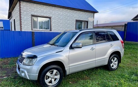 Suzuki Grand Vitara, 2011 год, 900 000 рублей, 2 фотография