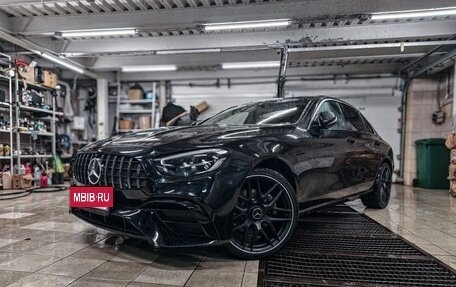 Mercedes-Benz E-Класс, 2021 год, 3 300 000 рублей, 3 фотография