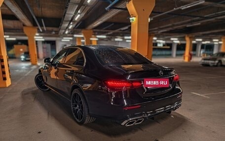 Mercedes-Benz E-Класс, 2021 год, 3 300 000 рублей, 11 фотография