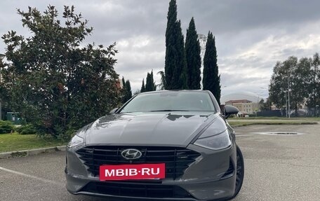 Hyundai Sonata VIII, 2020 год, 2 690 000 рублей, 2 фотография