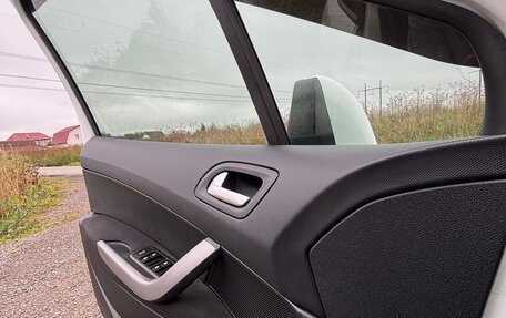 Peugeot 308 II, 2010 год, 555 000 рублей, 18 фотография