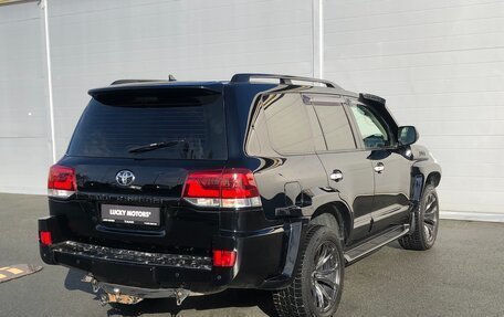 Toyota Land Cruiser 200, 2015 год, 3 490 000 рублей, 8 фотография