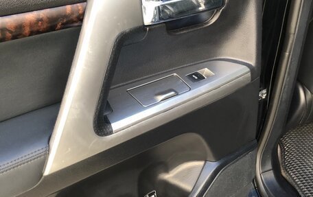 Toyota Land Cruiser 200, 2015 год, 3 490 000 рублей, 24 фотография