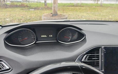 Peugeot 308 II, 2016 год, 1 050 000 рублей, 6 фотография