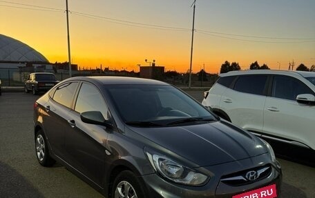 Hyundai Solaris II рестайлинг, 2012 год, 727 000 рублей, 6 фотография