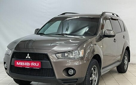 Mitsubishi Outlander III рестайлинг 3, 2010 год, 1 050 000 рублей, 1 фотография