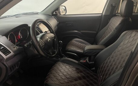 Mitsubishi Outlander III рестайлинг 3, 2010 год, 1 050 000 рублей, 12 фотография