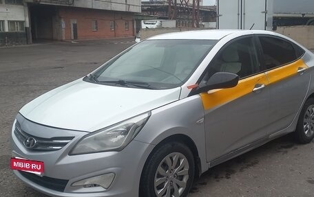 Hyundai Solaris II рестайлинг, 2016 год, 445 000 рублей, 9 фотография