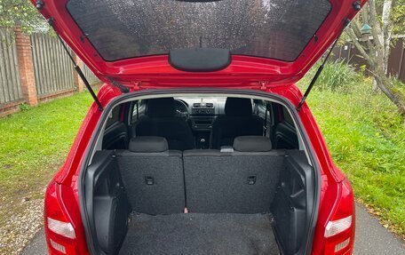 Skoda Fabia II, 2013 год, 325 000 рублей, 10 фотография