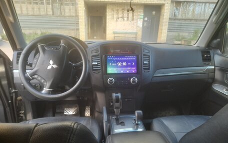 Mitsubishi Pajero IV, 2012 год, 1 980 000 рублей, 3 фотография