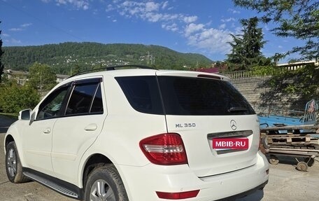 Mercedes-Benz M-Класс, 2010 год, 1 450 000 рублей, 4 фотография