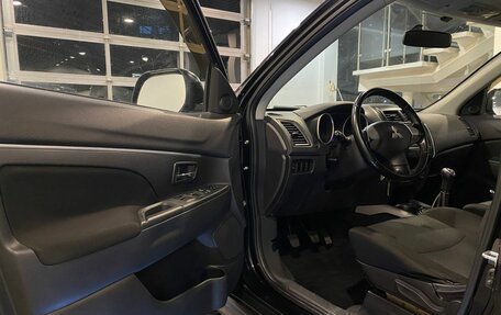 Mitsubishi ASX I рестайлинг, 2013 год, 960 000 рублей, 21 фотография
