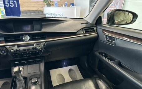 Lexus ES VII, 2016 год, 3 299 900 рублей, 15 фотография