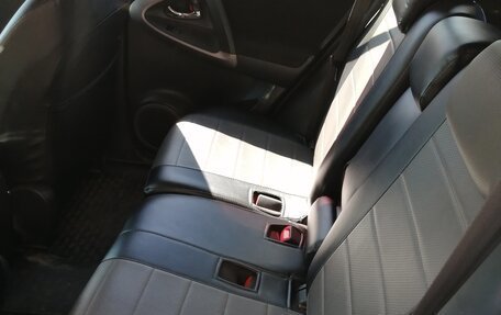 Toyota RAV4, 2006 год, 1 030 000 рублей, 6 фотография