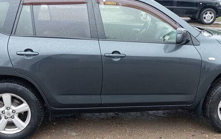 Toyota RAV4, 2006 год, 1 030 000 рублей, 14 фотография