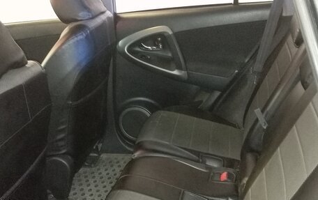 Toyota RAV4, 2006 год, 1 030 000 рублей, 25 фотография