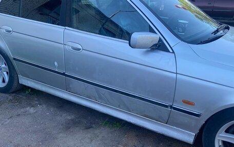 BMW 5 серия, 2000 год, 600 000 рублей, 3 фотография