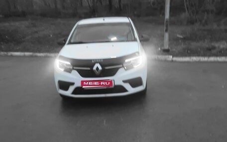 Renault Logan II, 2019 год, 750 000 рублей, 1 фотография