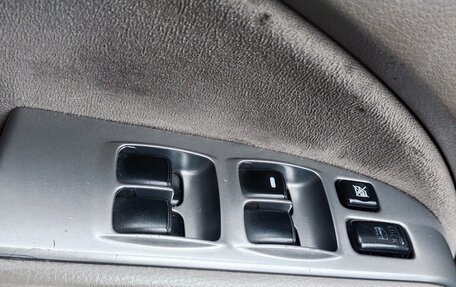 Mitsubishi Outlander III рестайлинг 3, 2004 год, 550 000 рублей, 22 фотография