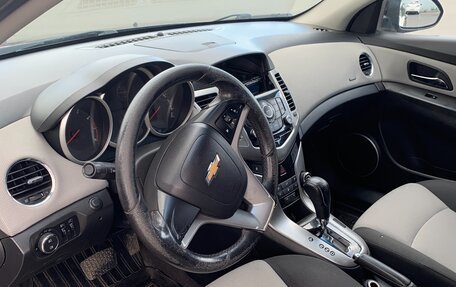 Chevrolet Cruze II, 2012 год, 600 000 рублей, 9 фотография