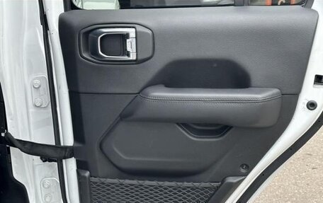 Jeep Wrangler, 2022 год, 4 950 000 рублей, 9 фотография