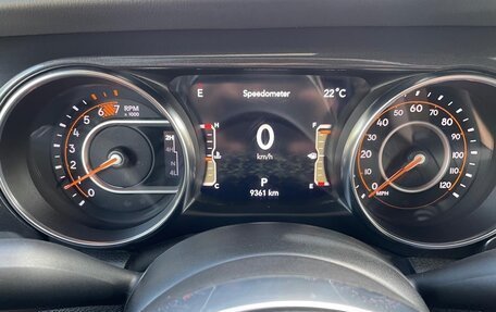 Jeep Wrangler, 2022 год, 4 950 000 рублей, 33 фотография