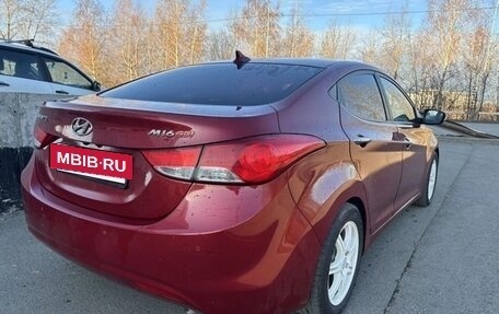 Hyundai Avante, 2011 год, 970 000 рублей, 4 фотография