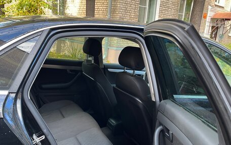 Audi A4, 2006 год, 700 000 рублей, 14 фотография