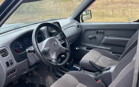Nissan NP300, 2008 год, 1 500 000 рублей, 4 фотография