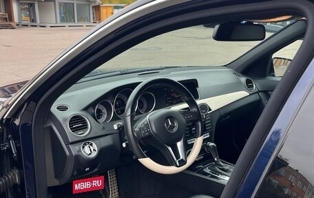 Mercedes-Benz C-Класс, 2012 год, 2 200 000 рублей, 7 фотография