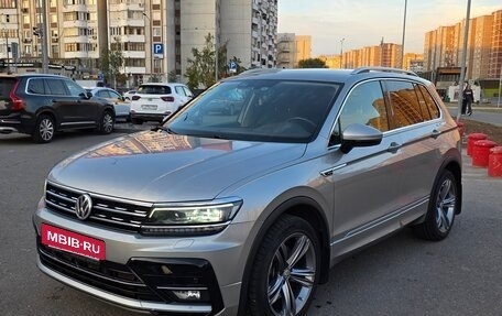 Volkswagen Tiguan II, 2018 год, 3 100 000 рублей, 4 фотография
