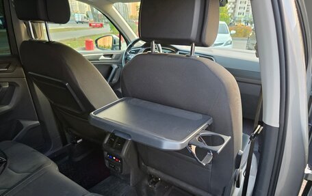 Volkswagen Tiguan II, 2018 год, 3 100 000 рублей, 17 фотография