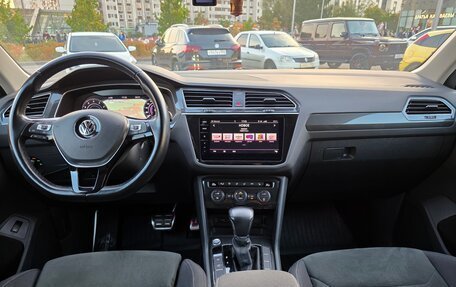 Volkswagen Tiguan II, 2018 год, 3 100 000 рублей, 32 фотография