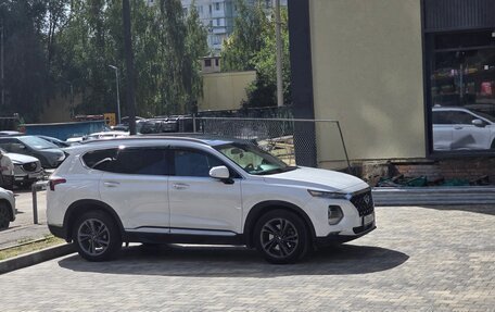 Hyundai Santa Fe IV, 2018 год, 2 700 000 рублей, 2 фотография